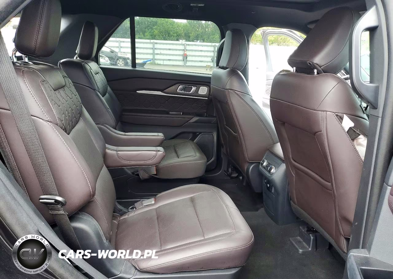 2025 Ford Explorer Platinum VIN:1FMUK8HH4SGB67133 - 11