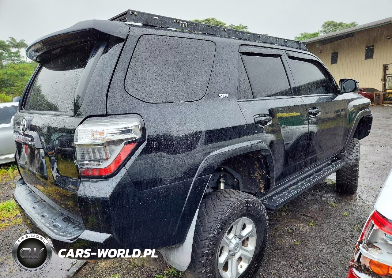 2018 Toyota 4Runner Sr5 VIN:JTEBU5JR6J5507024 - 3