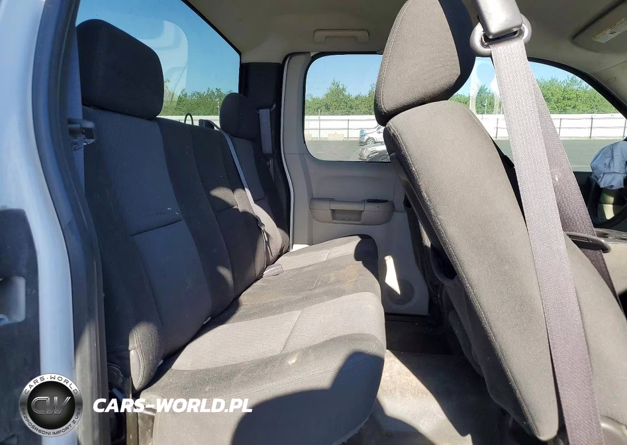 2012 Chevrolet Silverado C1500 VIN:1GCRCPEA7CZ337208 - 10