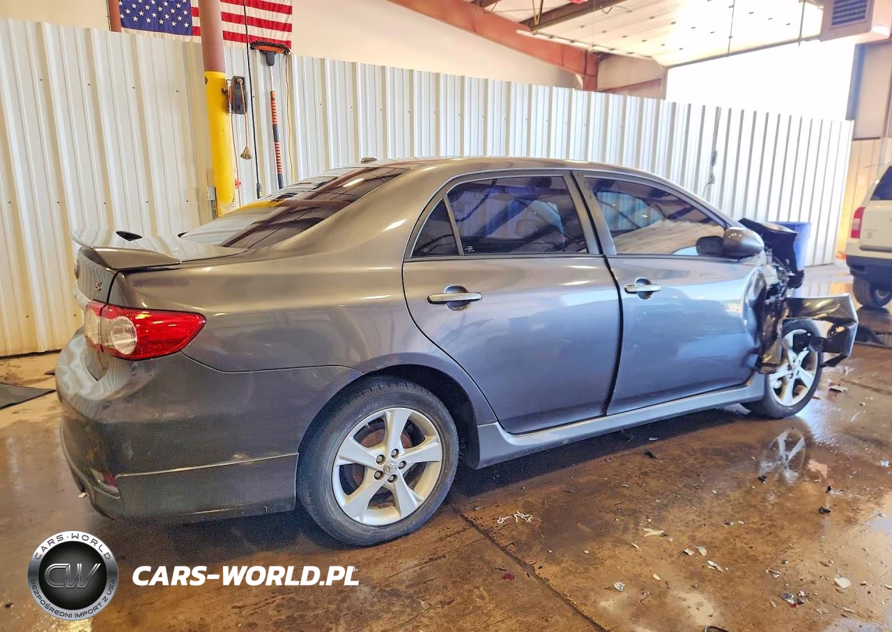 2011 Toyota Corolla S VIN:2T1BU4EE6BC729332 - 3