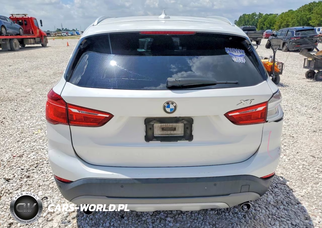 2017 BMW X1 xDrive28I VIN:WBXHT3C38H5F87991 - 6