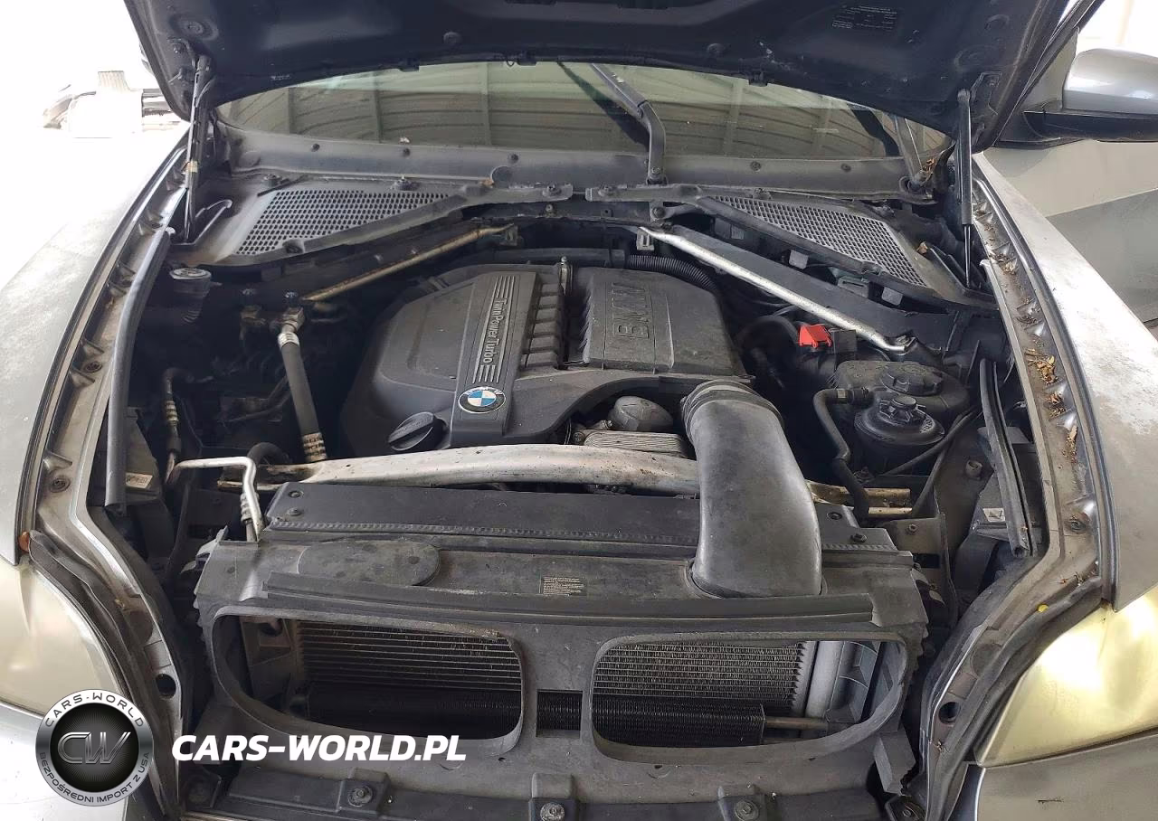 2012 BMW X5 xDrive35I VIN:5UXZV4C51CL745591 - 12