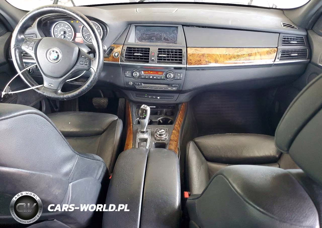 2012 BMW X5 xDrive35I VIN:5UXZV4C51CL745591 - 8