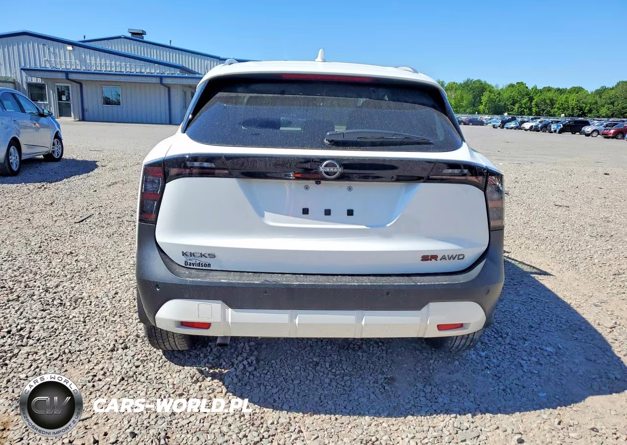 2025 Nissan Kicks Sr VIN:3N8AP6DB9SL345276 - 6