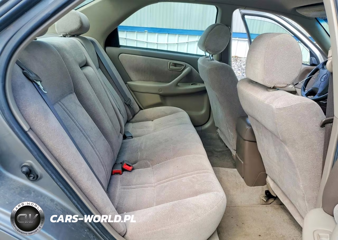 1999 Toyota Camry Le VIN:4T1BG22K2XU467434 - 10