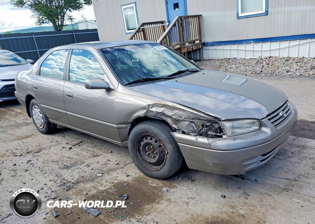 1999 Toyota Camry Le VIN:4T1BG22K2XU467434 - 4