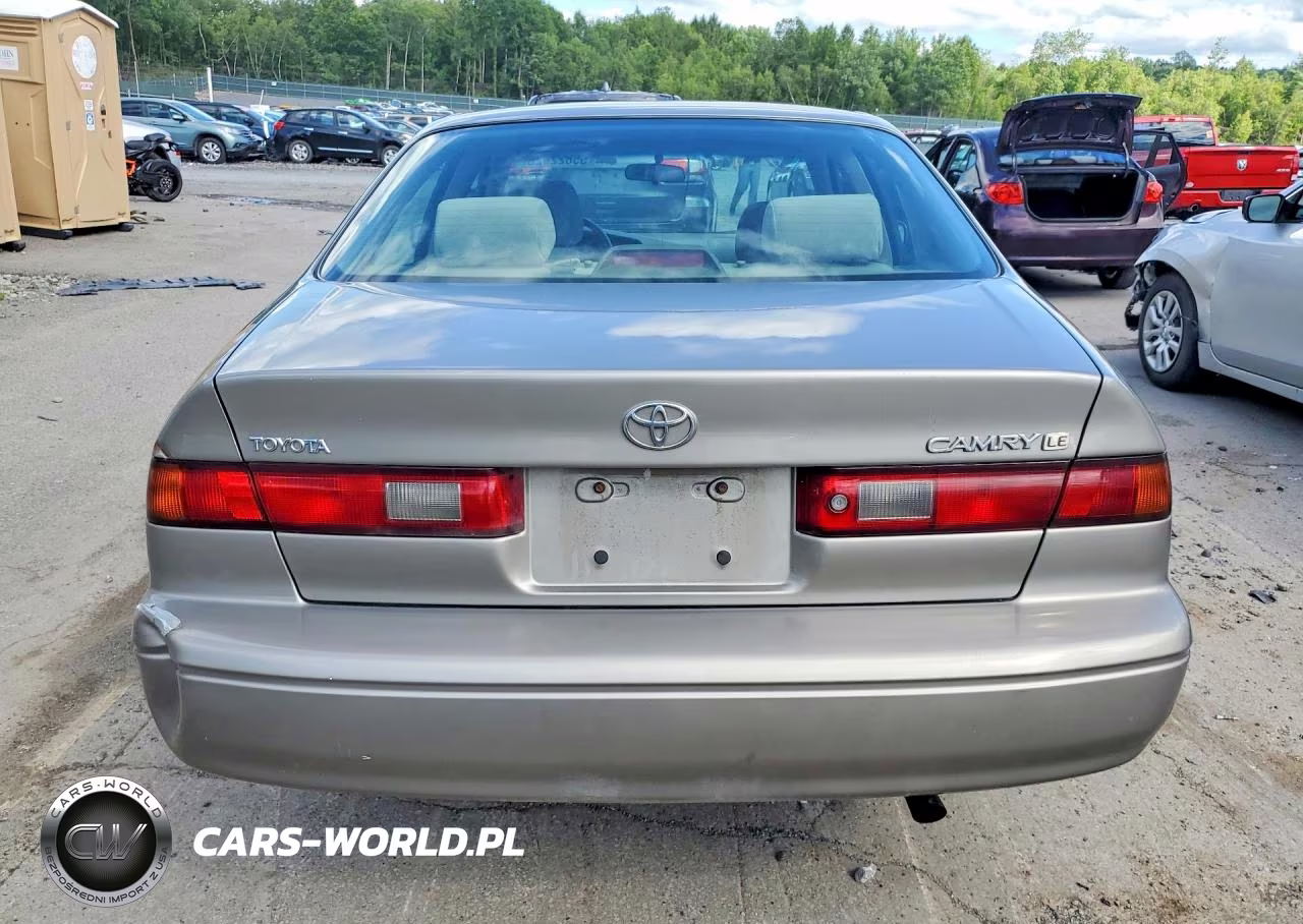 1999 Toyota Camry Le VIN:4T1BG22K2XU467434 - 6