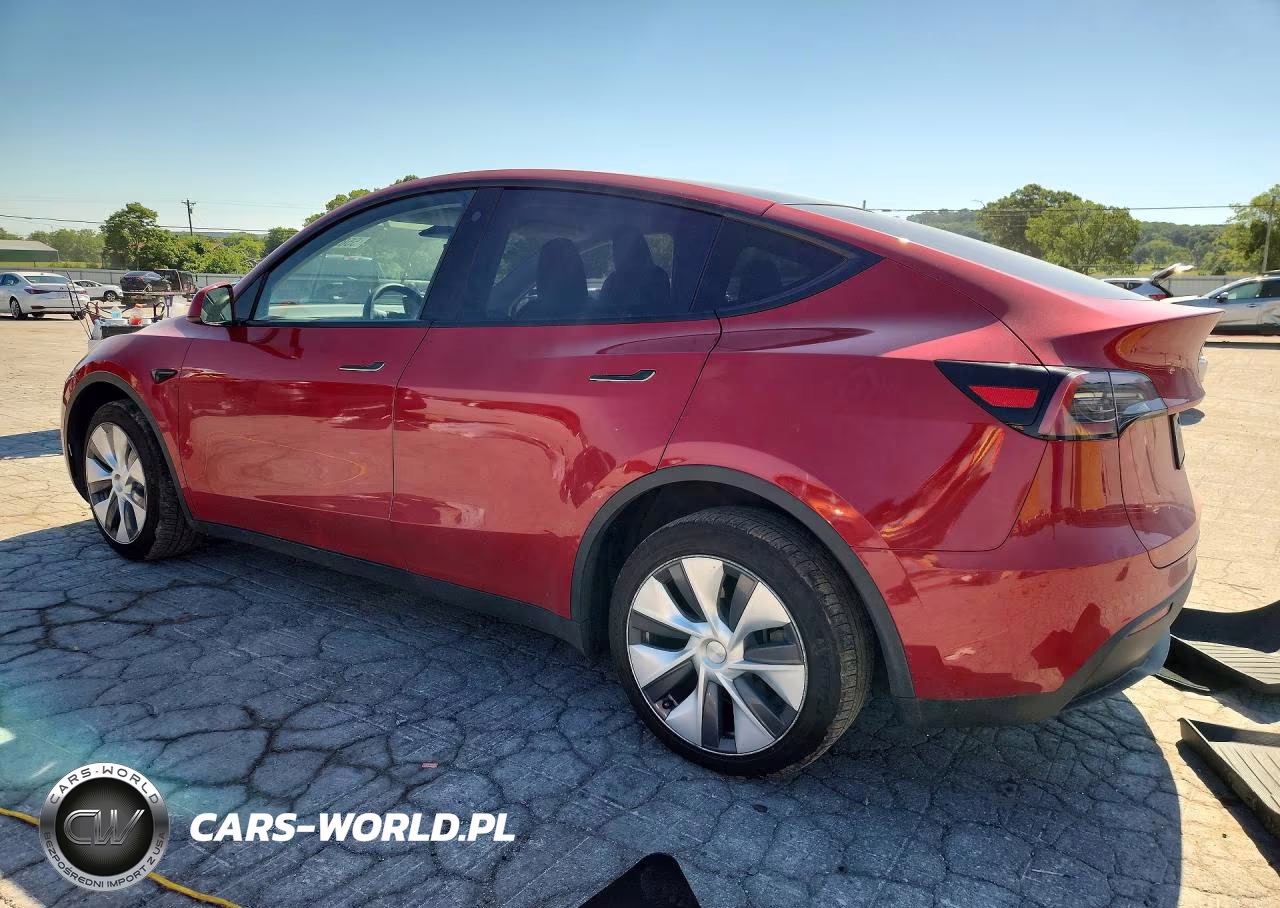 2023 Tesla Model Y VIN:7SAYGDEE8PA056449 - 2