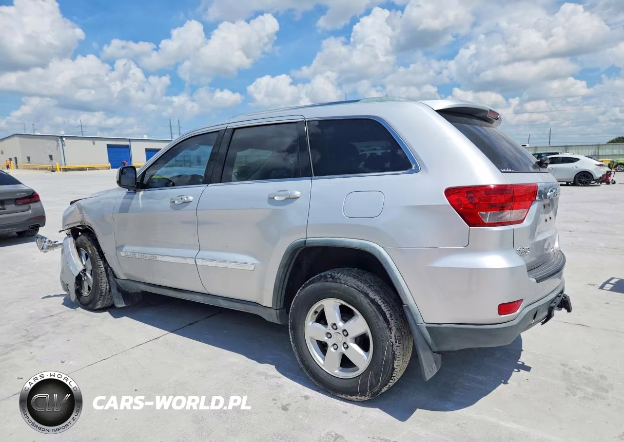 2011 Jeep Grand Cherokee Laredo VIN:1J4RR4GG7BC577076 - 2