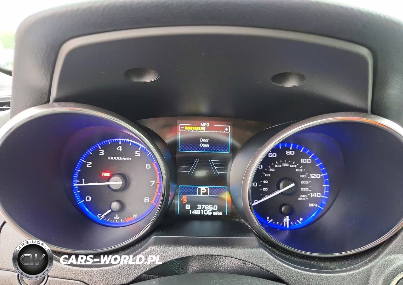 2016 Subaru Outback 2.5I Limited VIN:4S4BSBNC3G3303893 - 9