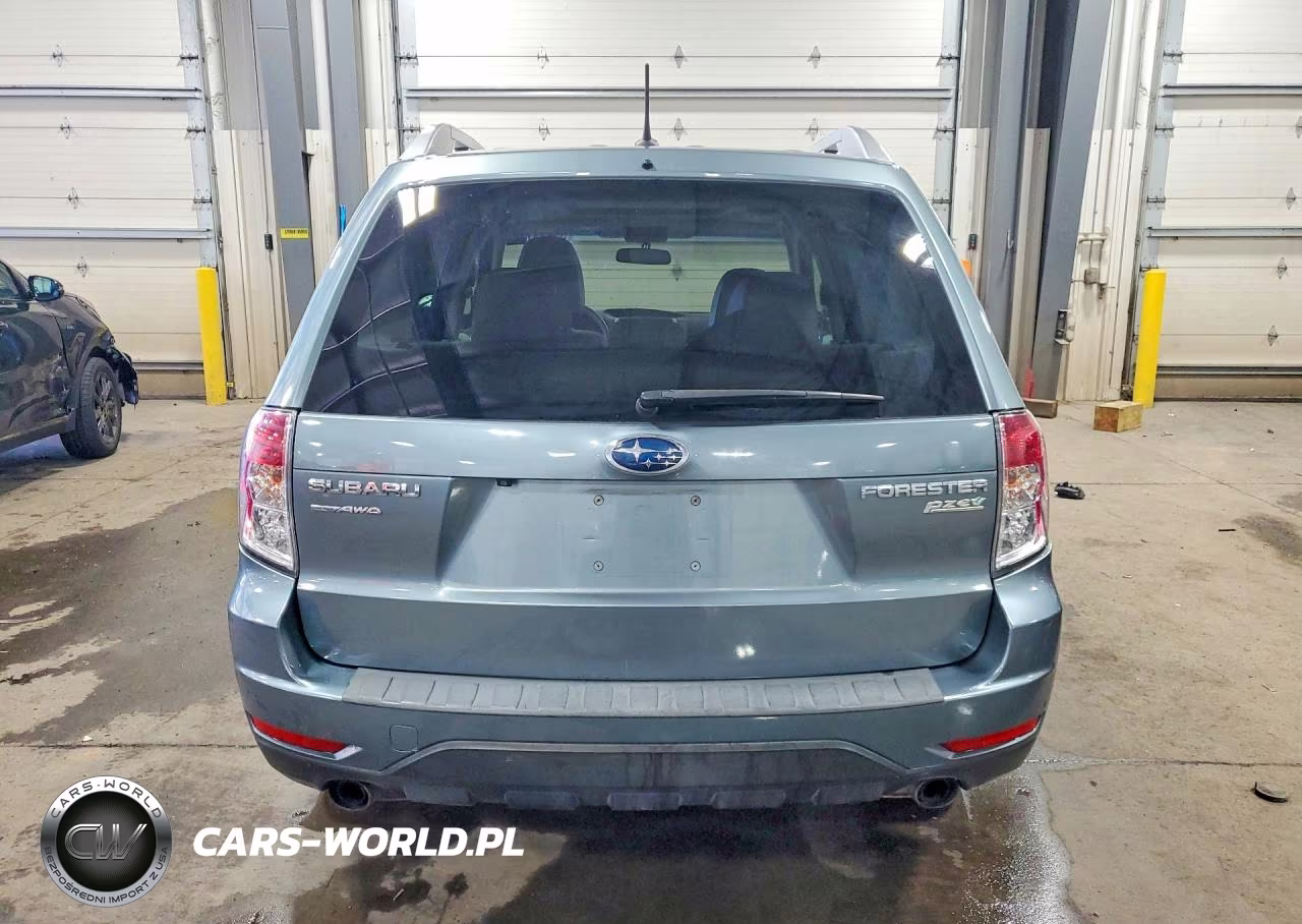 2011 Subaru Forester Touring VIN:JF2SHAHC2BH778490 - 6