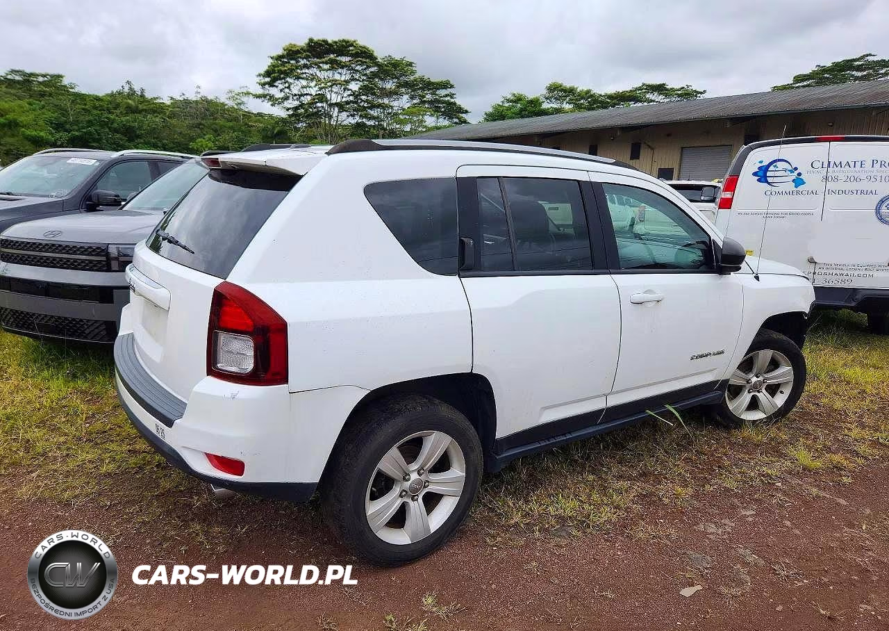 2016 Jeep Compass Sport VIN:1C4NJDBB3GD752822 - 3