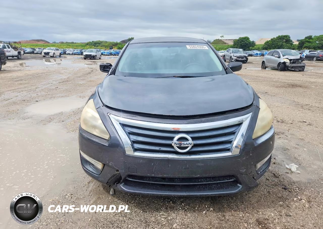2014 Nissan Altima 2.5 S VIN:1N4AL3AP0EC901079 - 5