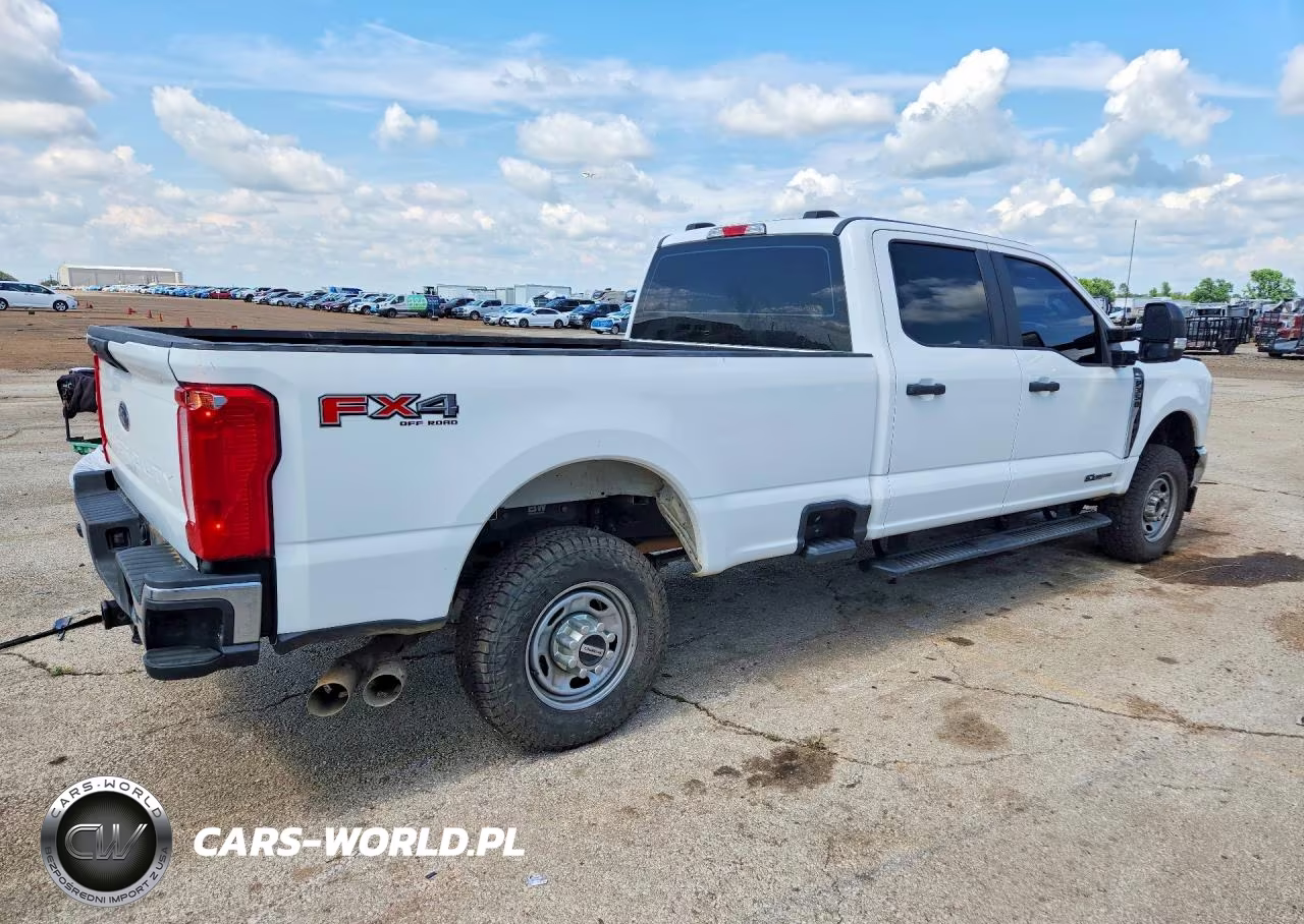 2024 Ford F350 Super Duty VIN:1FT8W3BT4REC06142 - 3