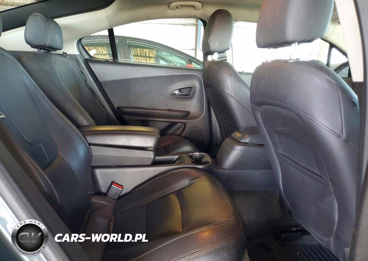 2013 Chevrolet Volt VIN:1G1RH6E47DU141542 - 10