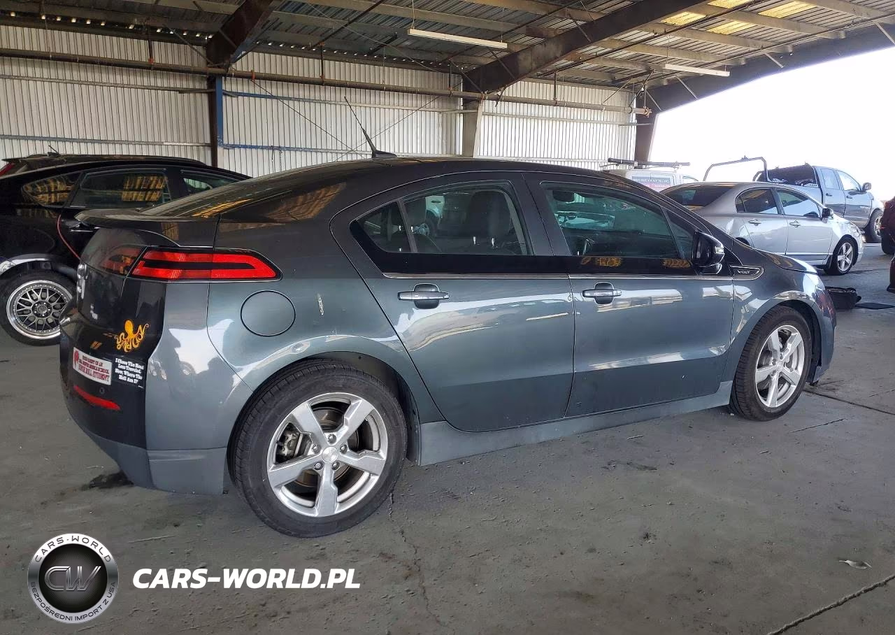 2013 Chevrolet Volt VIN:1G1RH6E47DU141542 - 3