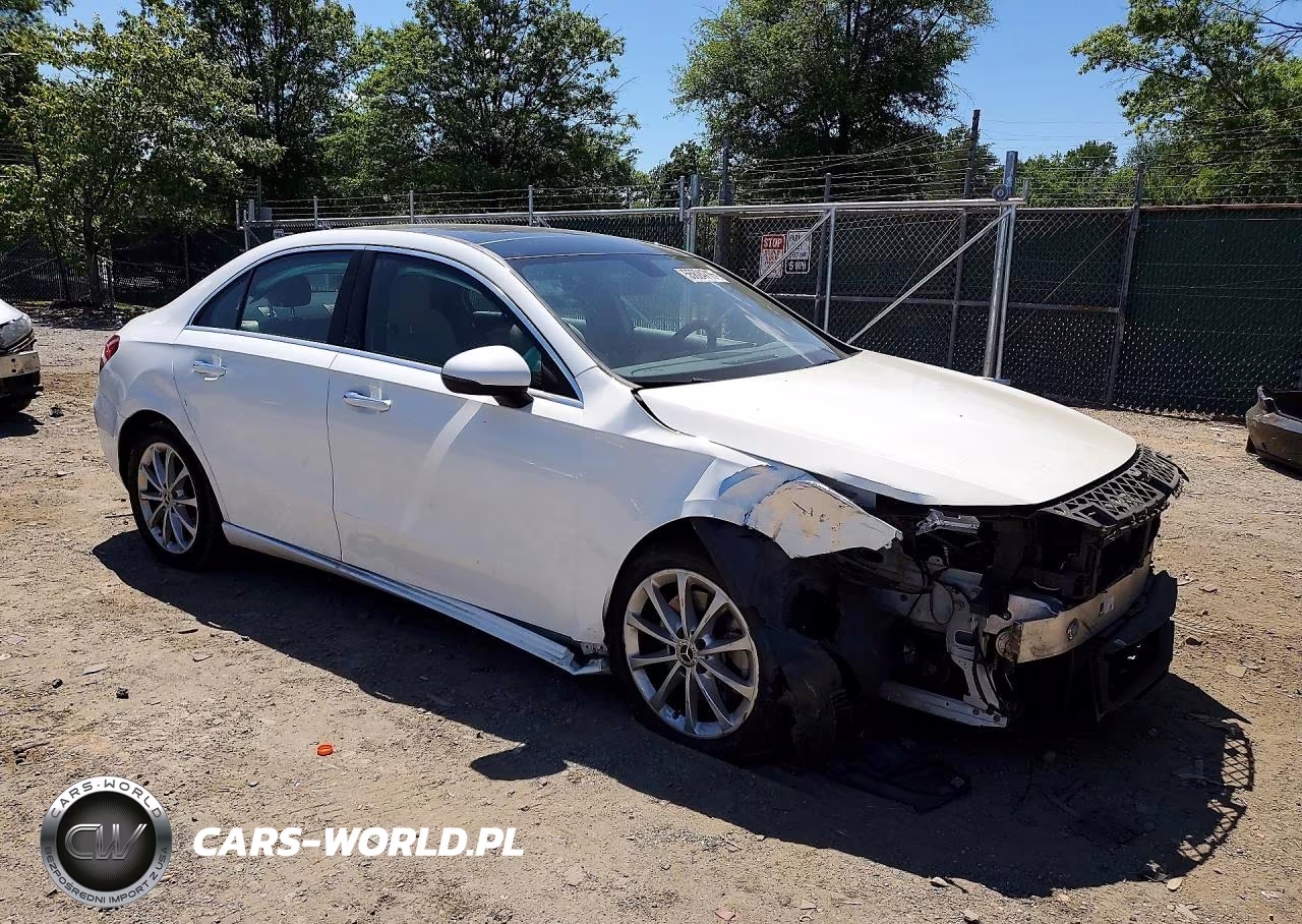 2022 Mercedes-Benz A 220 4Matic VIN:W1K3G4FB9NJ332471 - 4