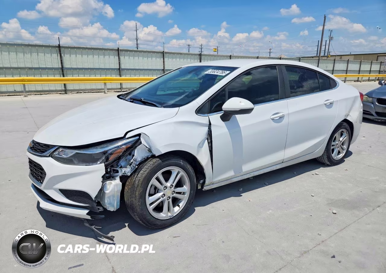 2018 Chevrolet Cruze Lt – zdjęcie 1 z 12