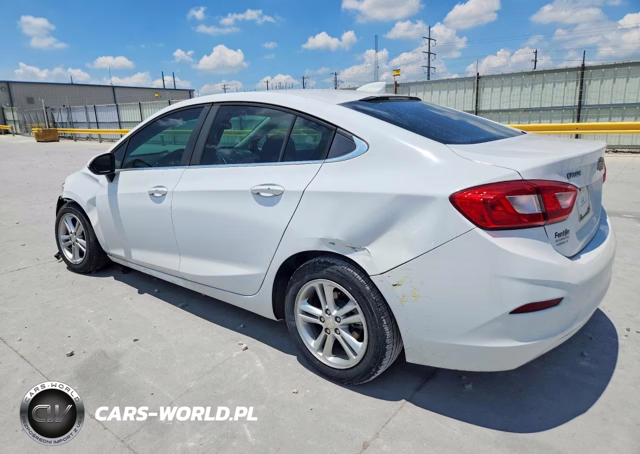 2018 Chevrolet Cruze Lt VIN:1G1BE5SM0J7242554 - 2