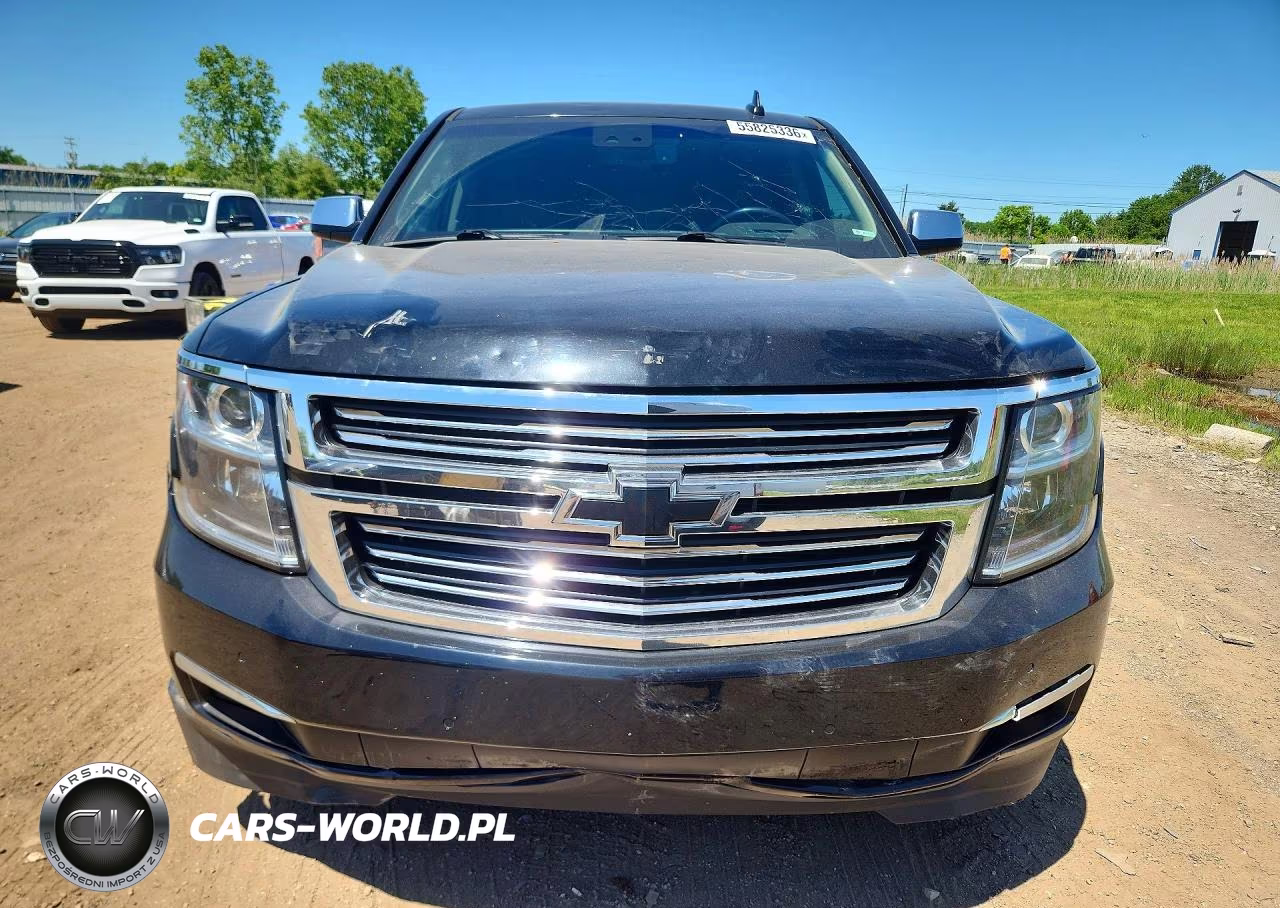 2017 Chevrolet Suburban K1500 Premier VIN:1GNSKJKCXHR408259 - 5