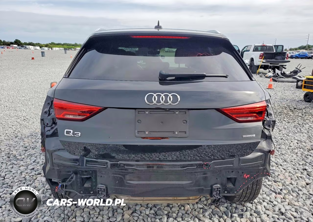 2020 Audi Q3 Premium S Line VIN:WA1DECF39L1060373 - 6