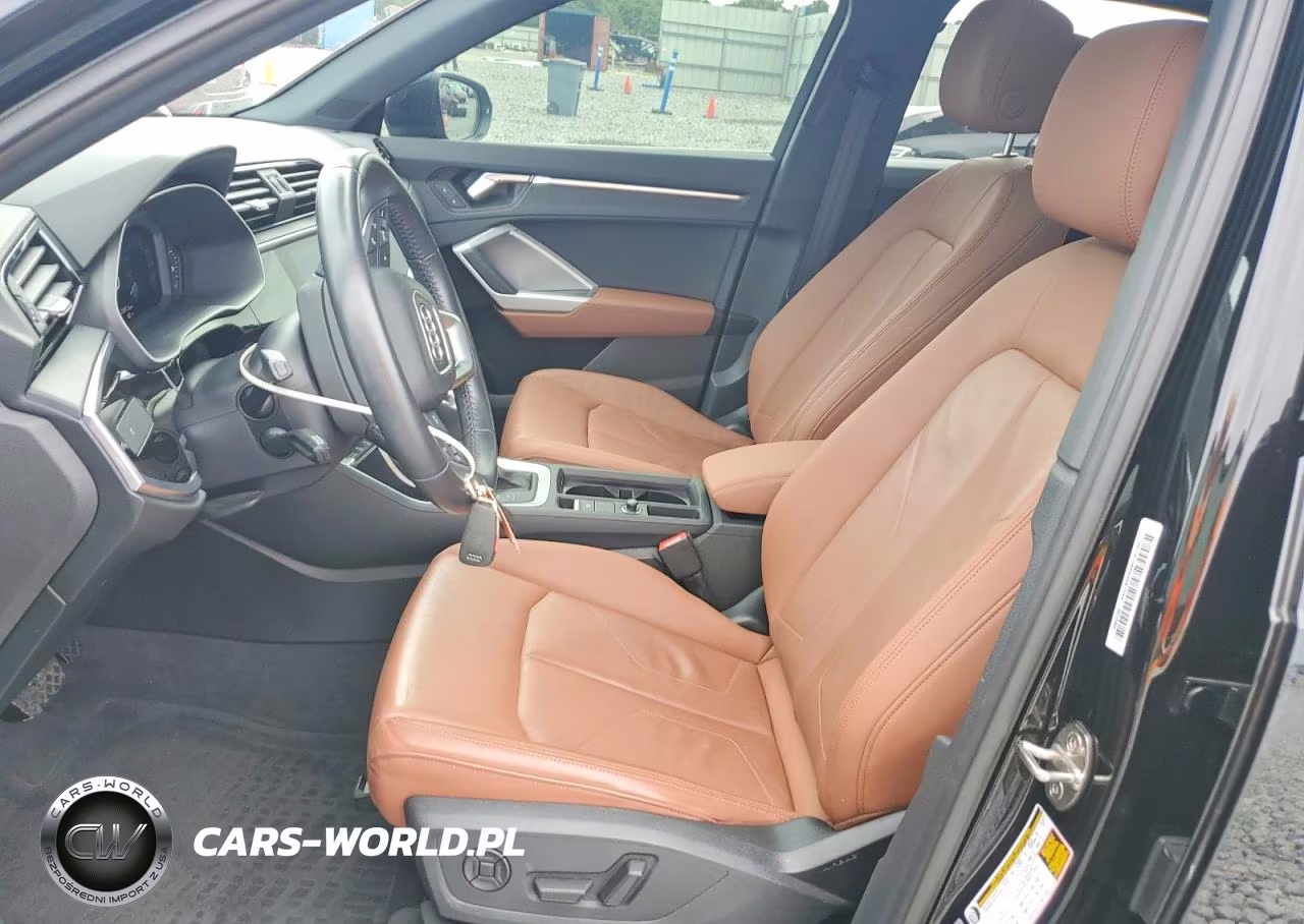 2020 Audi Q3 Premium S Line VIN:WA1DECF39L1060373 - 7