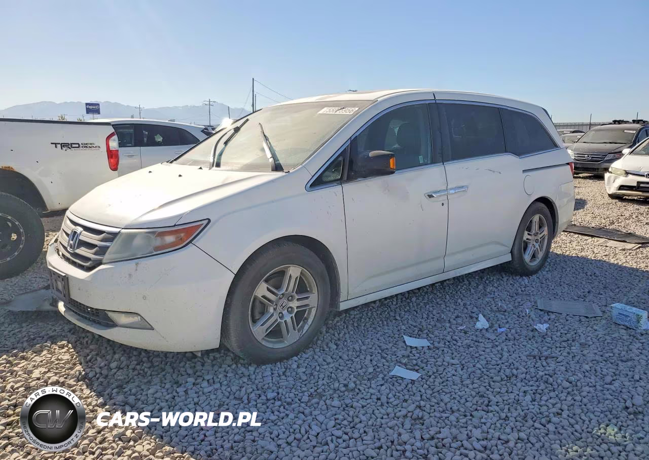 2011 Honda Odyssey Touring – zdjęcie 1 z 13