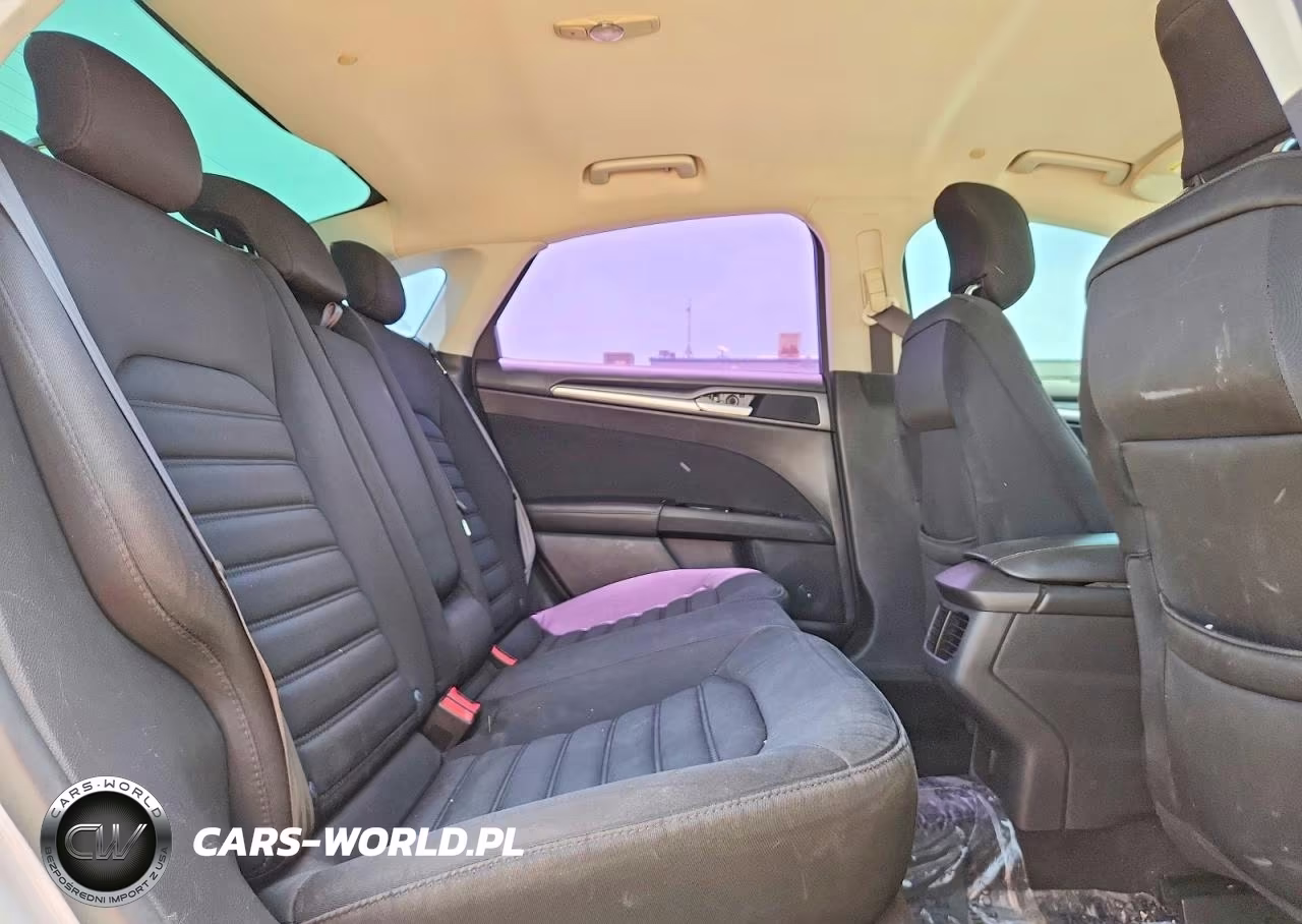 2013 Ford Fusion Se Hybrid VIN:3FA6P0LU4DR348979 - 10