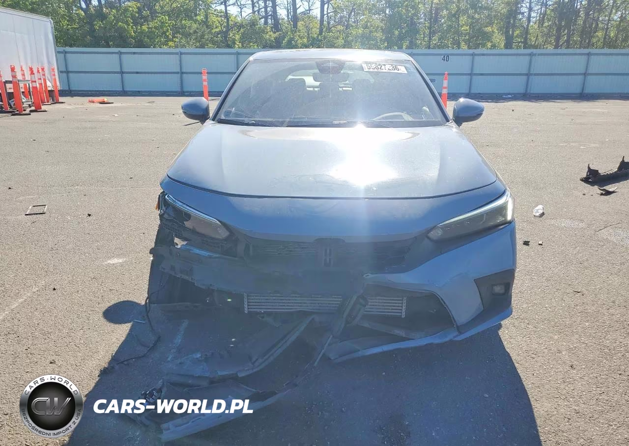 2024 Honda Civic Sport Touring VIN:19XFL1H88RE003282 - 5