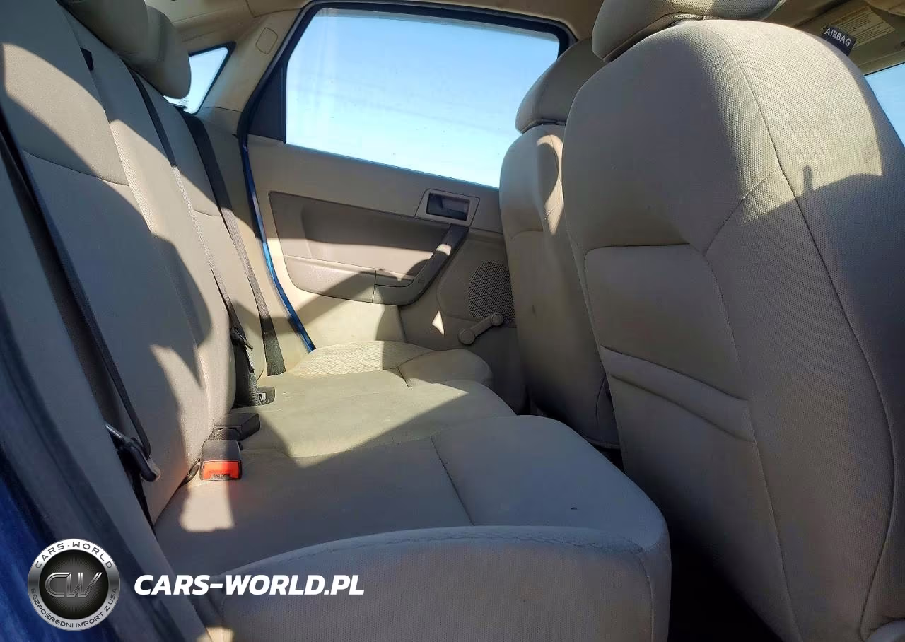 2010 Ford Focus S VIN:1FAHP3EN3AW234058 - 10