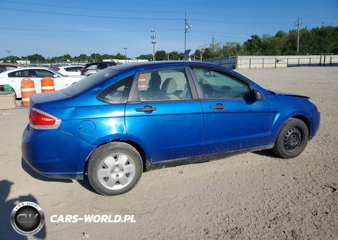 2010 Ford Focus S VIN:1FAHP3EN3AW234058 - 3