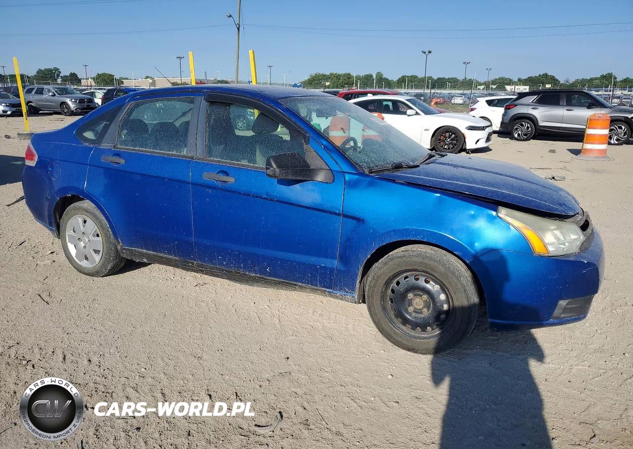 2010 Ford Focus S VIN:1FAHP3EN3AW234058 - 4