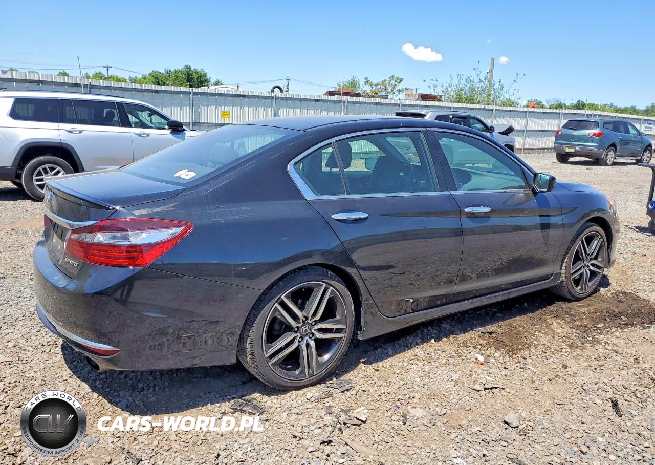 2017 Honda Accord Sport VIN:1HGCR2F59HA086840 - 3