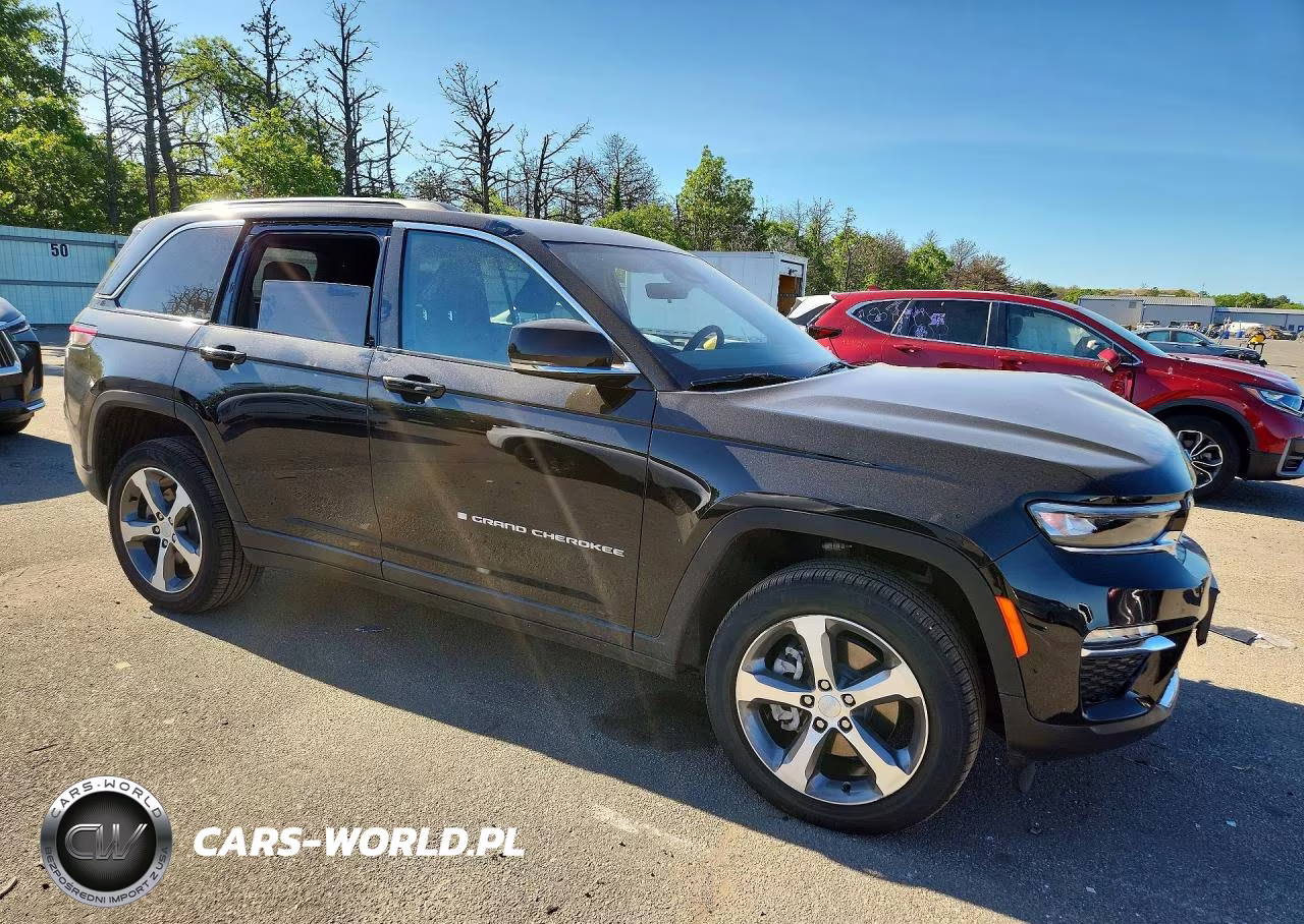 2025 Jeep Grand Cherokee 4Xe VIN:1C4RJYB63S8678489 - 4