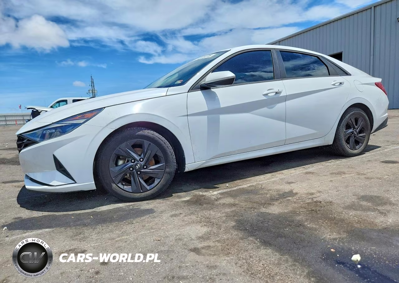 2021 Hyundai Elantra Sel