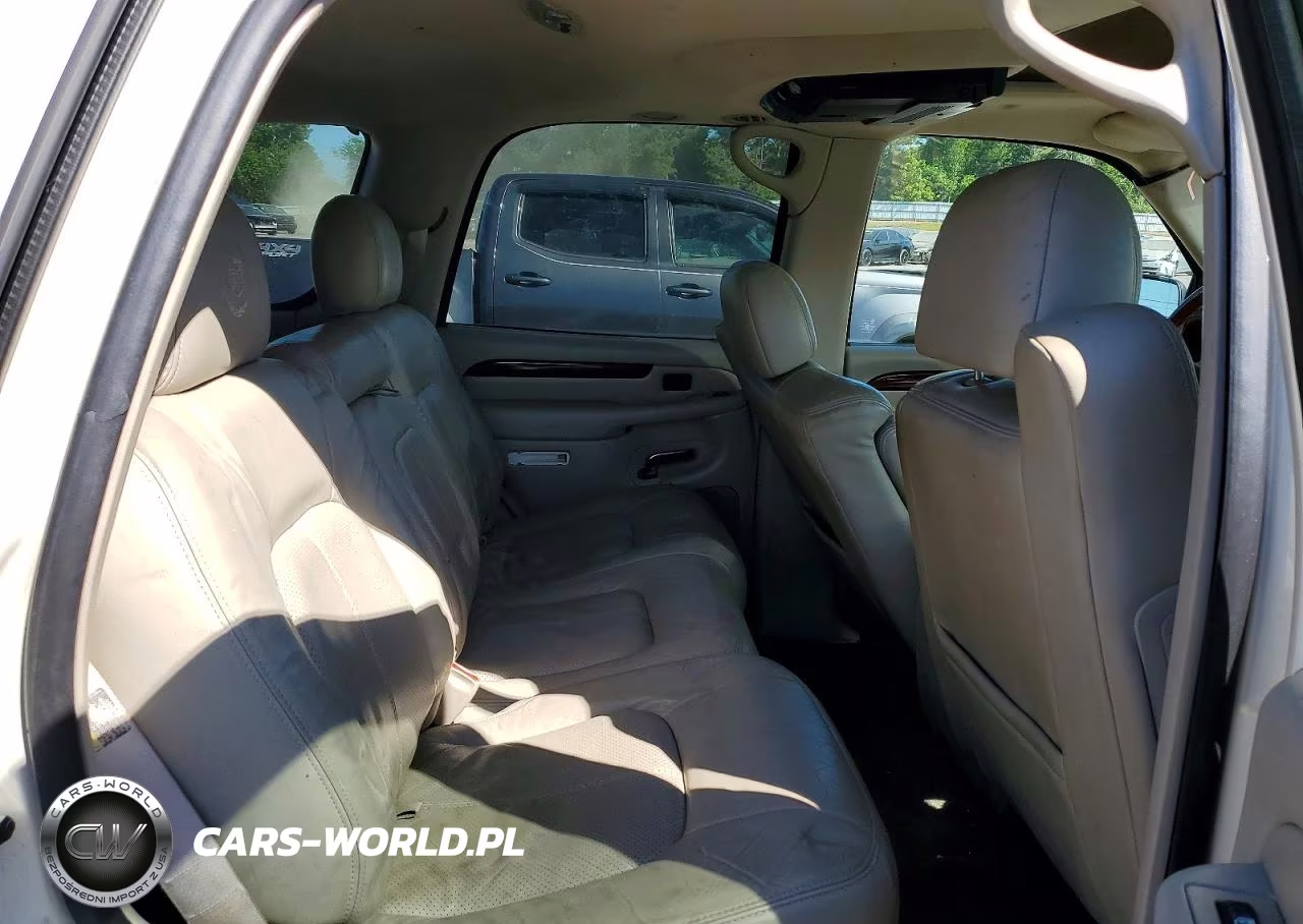 2002 Cadillac Escalade Luxury VIN:1GYEK63N82R276686 - 11