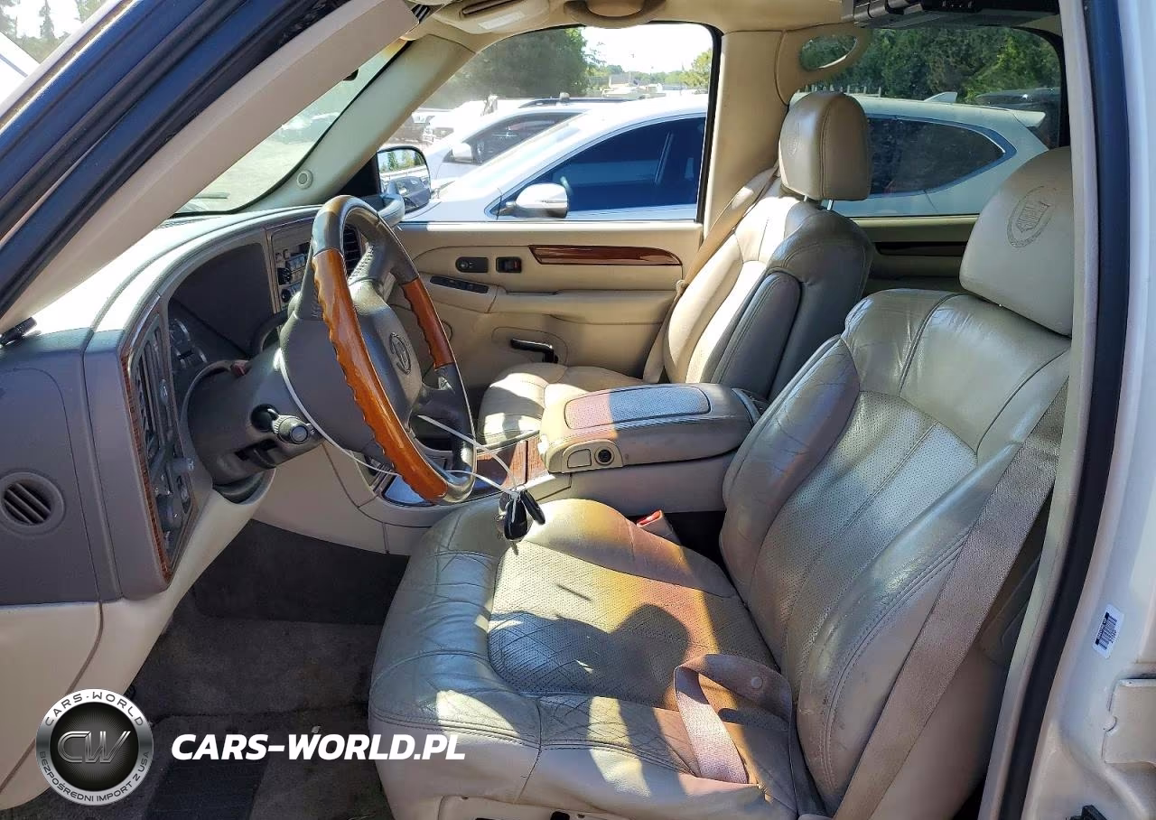 2002 Cadillac Escalade Luxury VIN:1GYEK63N82R276686 - 7