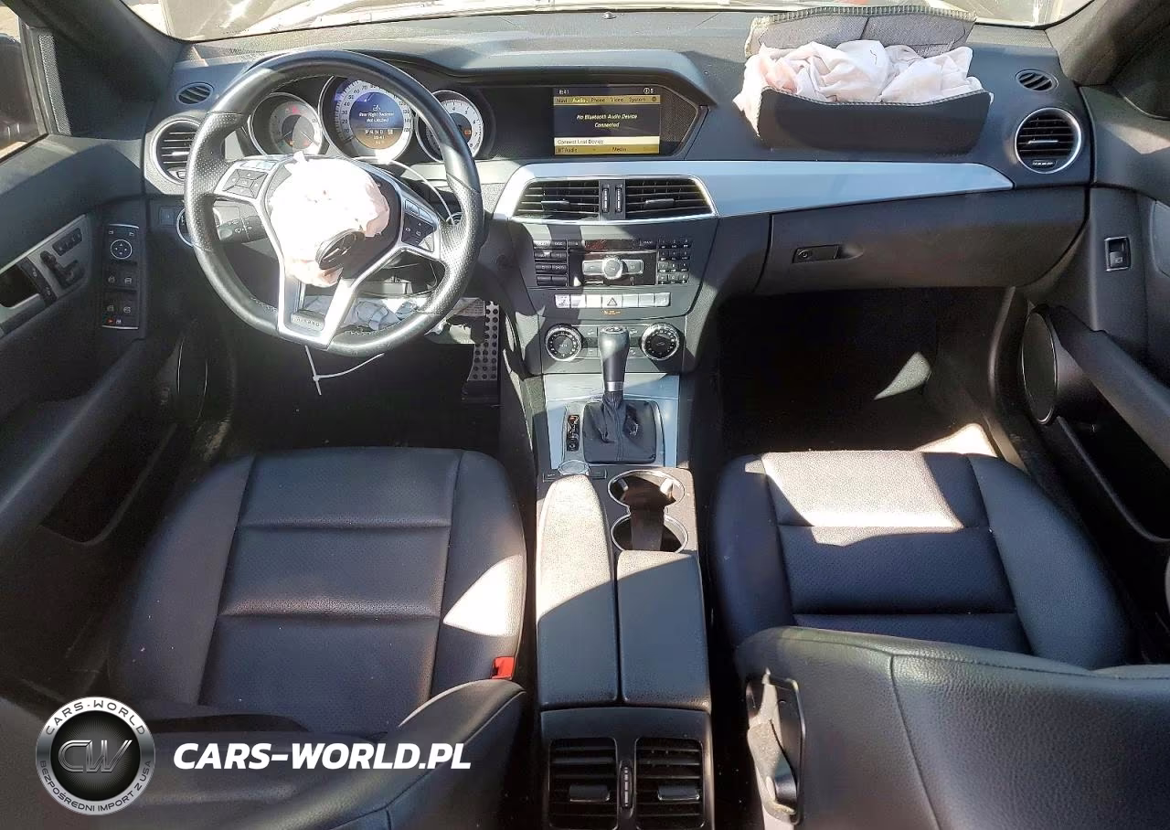 2012 Mercedes-Benz C 300 4Matic VIN:WDDGF8BB5CA647069 - 8