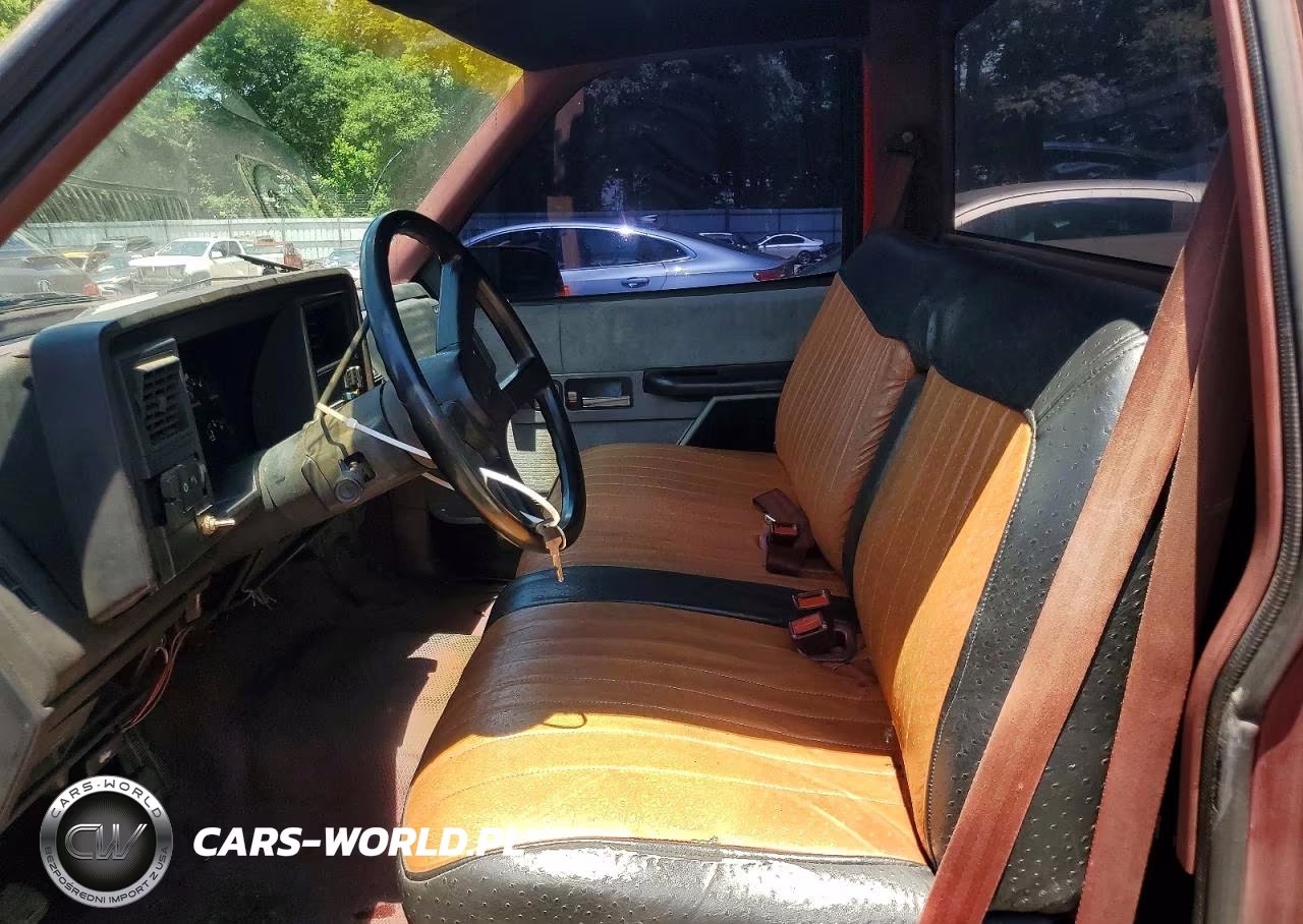 1988 Chevrolet Gmt-400 C1500 VIN:1GCDC14Z0JZ318110 - 7