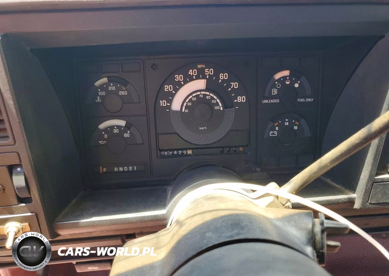 1988 Chevrolet Gmt-400 C1500 VIN:1GCDC14Z0JZ318110 - 9