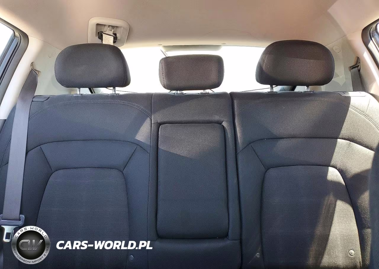 2011 Kia Sportage Lx VIN:KNDPBCA22B7169652 - 10