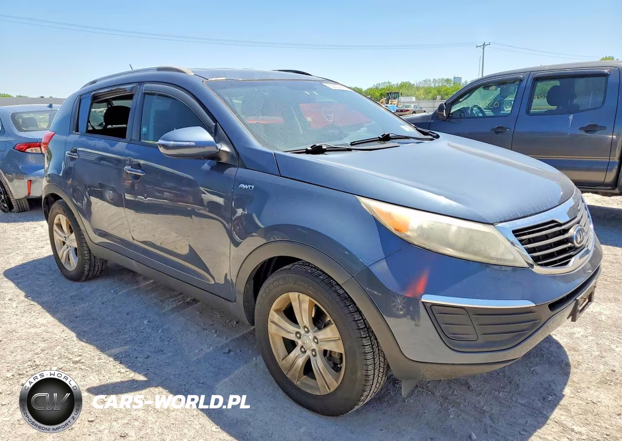2011 Kia Sportage Lx VIN:KNDPBCA22B7169652 - 4