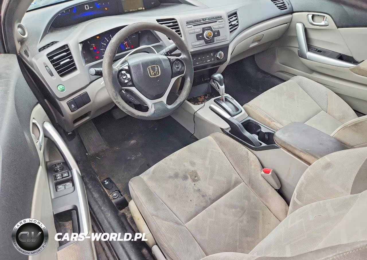 2012 Honda Civic VIN:2HGFG3B8XCH556800 - 8