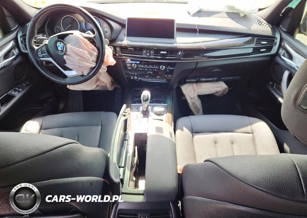 2018 BMW X5 xDrive35I VIN:5UXKR0C58J0Y06108 - 8