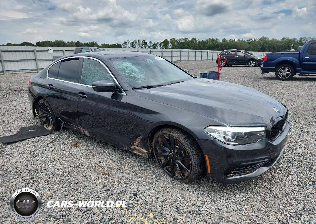 2019 BMW 530 I VIN:WBAJA5C57KWW10948 - 4