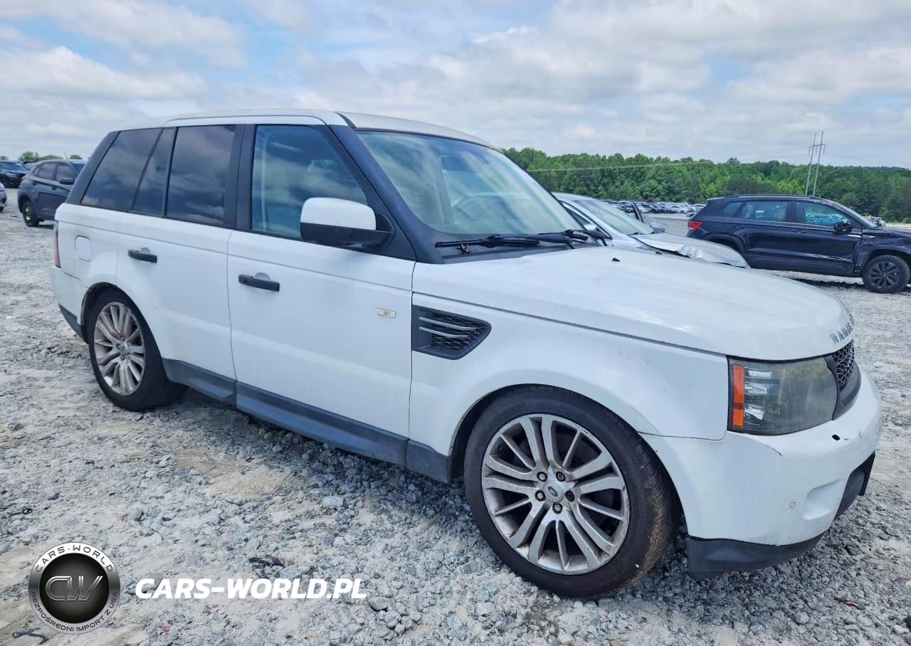 2011 Land Rover Range Rover Sport Lux VIN:SALSK2D49BA262973 - 4