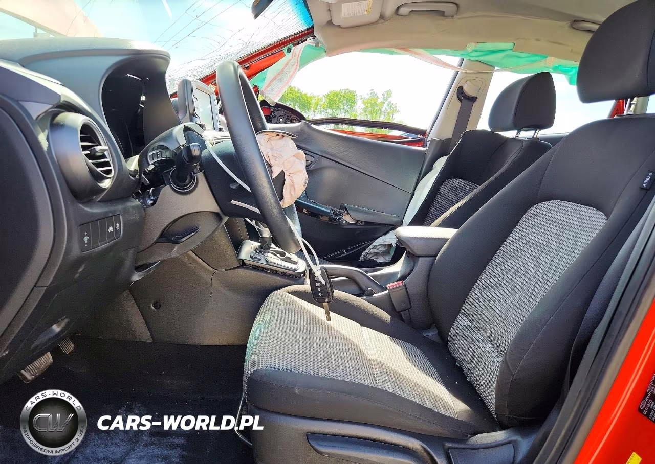 2020 Hyundai Kona Se VIN:KM8K12AAXLU485670 - 7