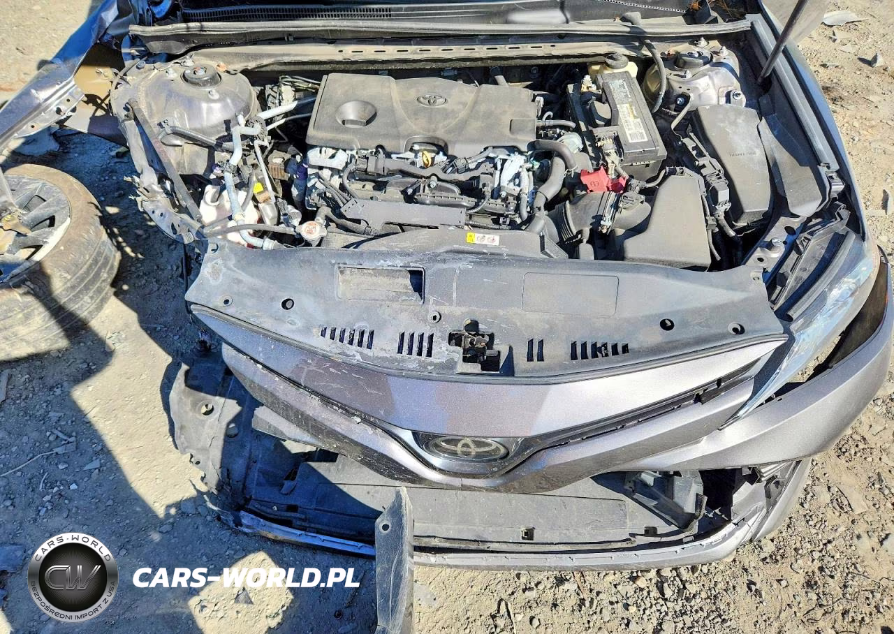 2018 Toyota Camry Le VIN:4T1B11HK4JU024325 - 11