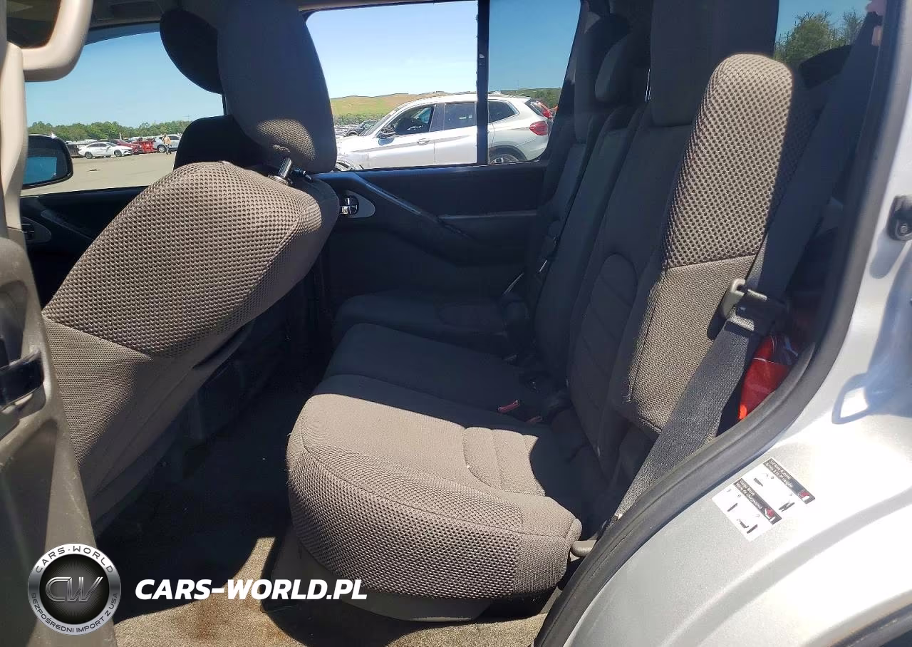 2012 Nissan Pathfinder S VIN:5N1AR1NB4CC612355 - 11