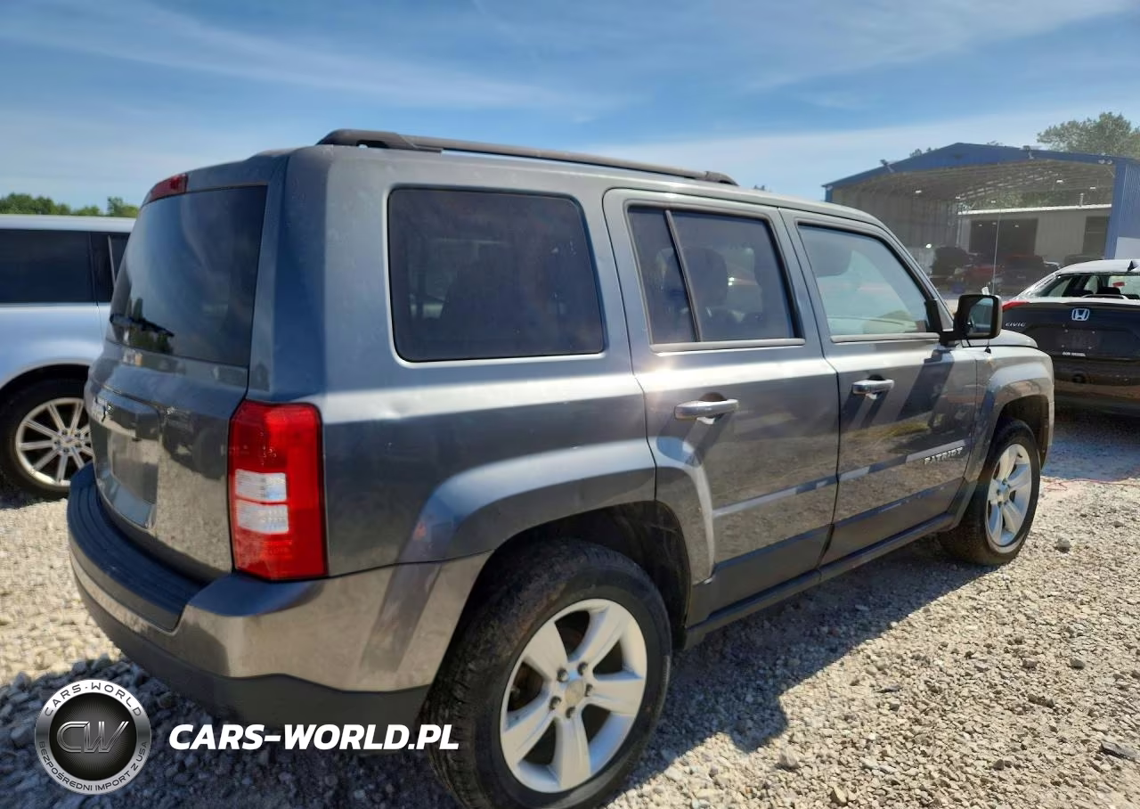 2012 Jeep Patriot Sport VIN:1C4NJRBB4CD613323 - 3